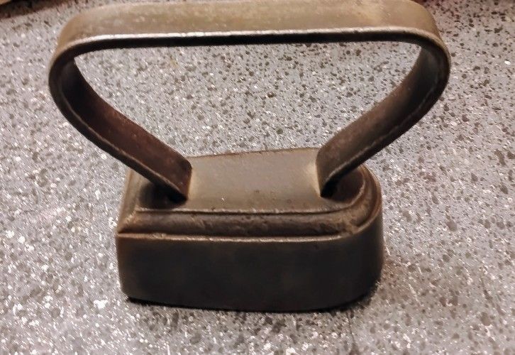 MAHONY - TROY Iron Diamond Bottom Pattern