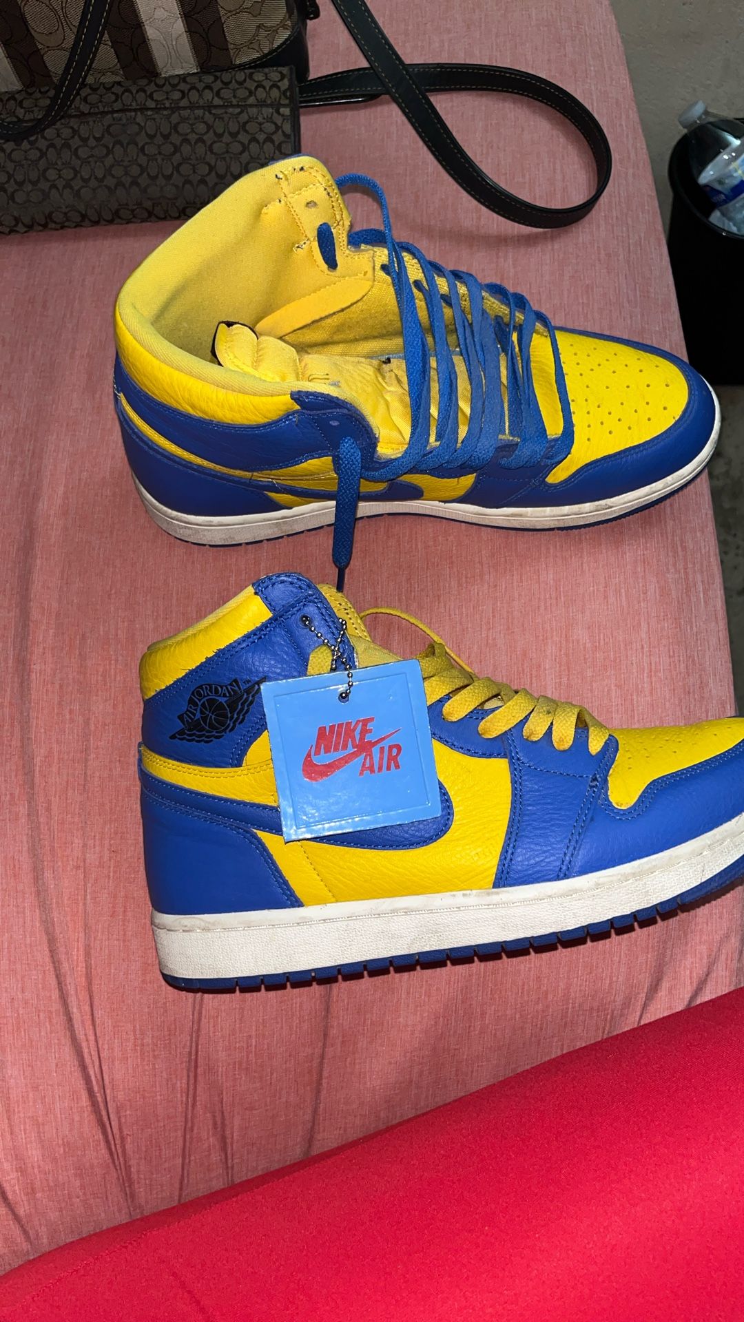 Air Jordan 1 Retros