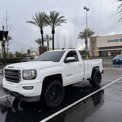 2016 GMC Sierra