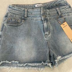 Women’s Shorts 