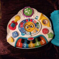 Baby Einstein Discovering Music Activity Table