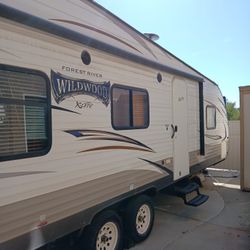 25' Wildwood toyhauler