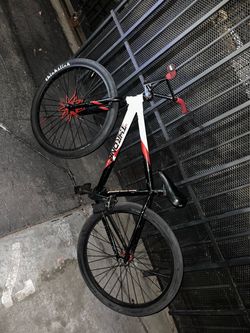 Throne bike maxxed out