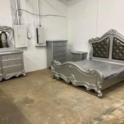 King Bedroom Set