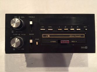 Delco GM AM/FM Cassette Radio. Fits many cars.