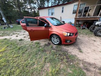 2012 Chevrolet sonic lt