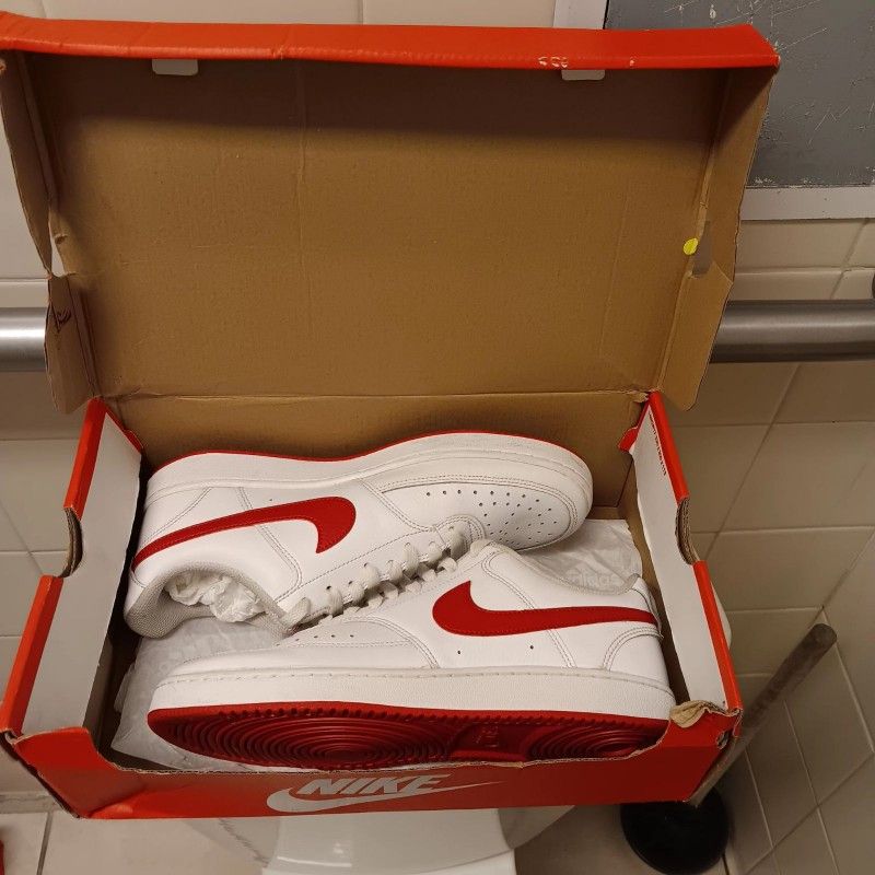 Nike - Red - White, Size 8
