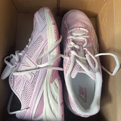 Women’s new balance