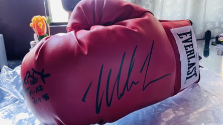  Boxing Glove Signed By Mike Tyson & Buster Douglas