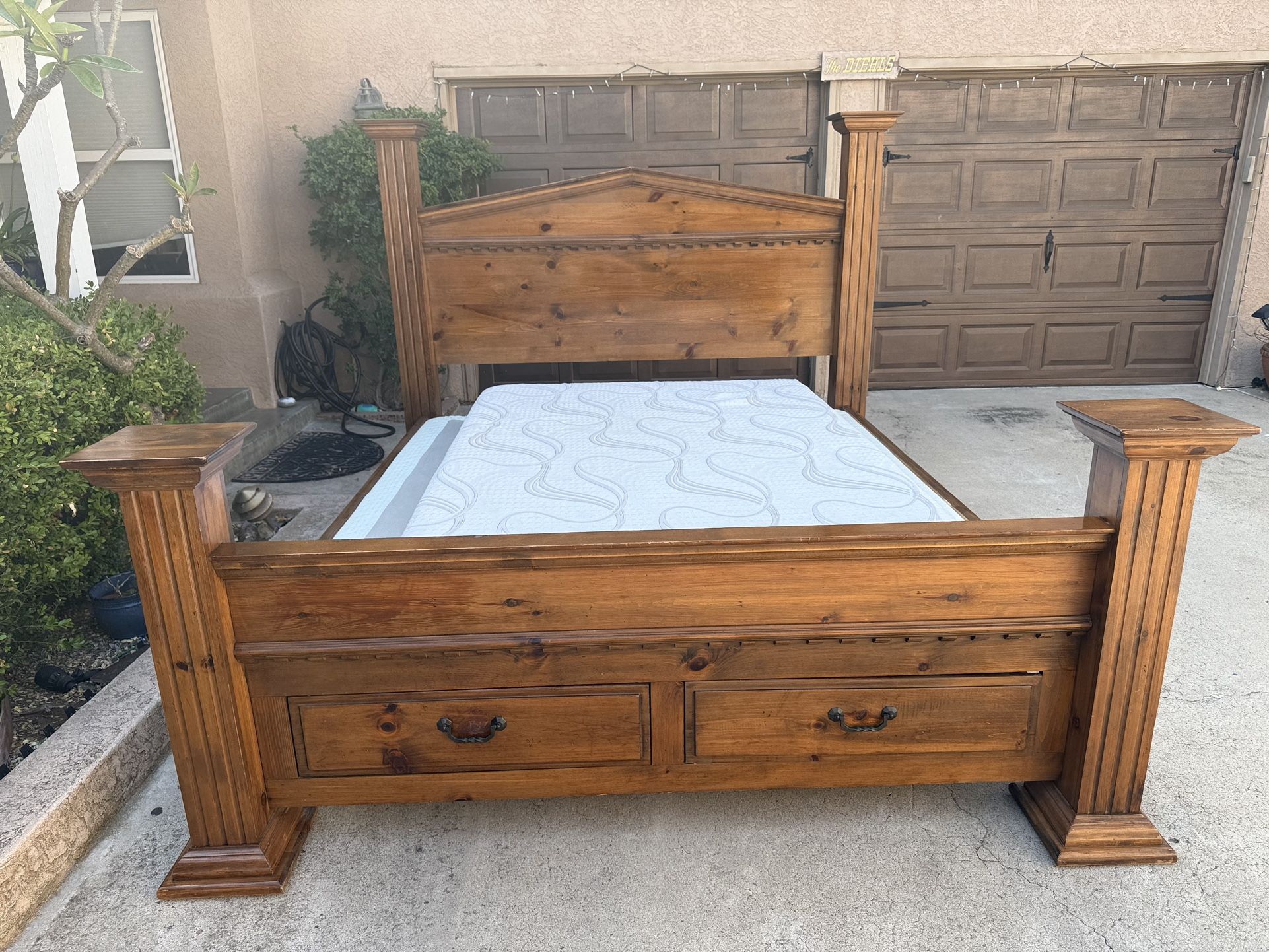 Three Piece Bedroom Set