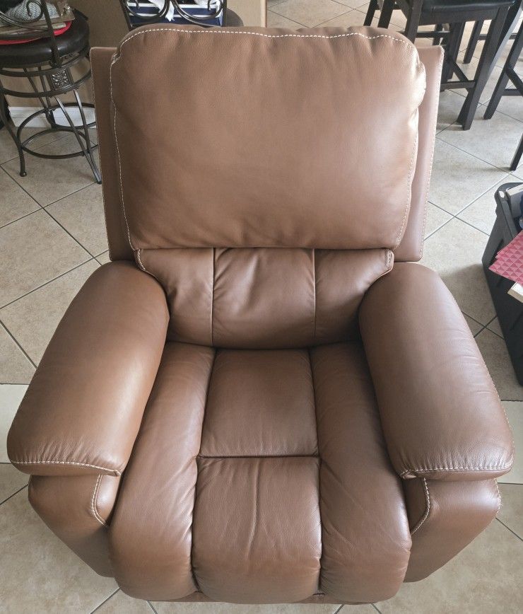 La-Z-Boy Greyson Caramel Recliner
