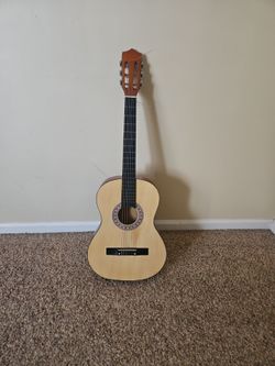 Classical Acoustic Guitar – Great Beginner Guitar
