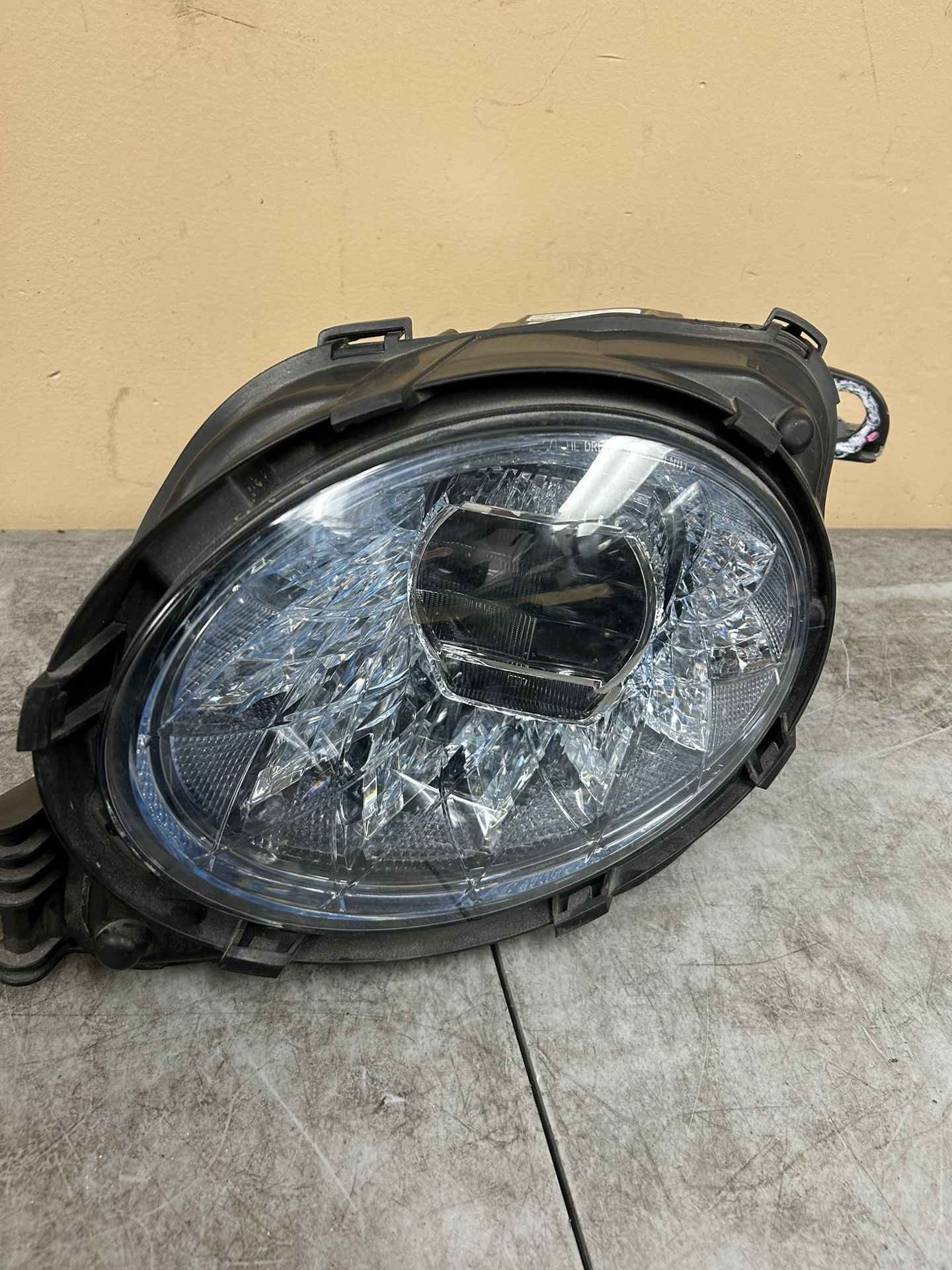 2020 2021 2022 2023 2024 Bentley Continental GT Left Driver Side Headlight Oem 