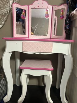 Girls Vanity