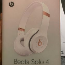 beats solo 4 