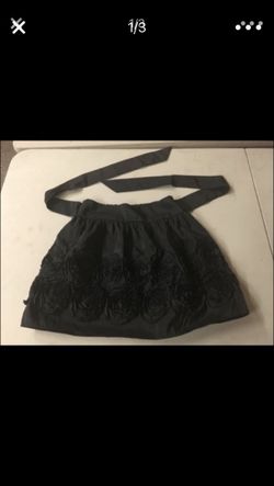 Candie’s skirt girls XL 14/16 black flowers rosettes