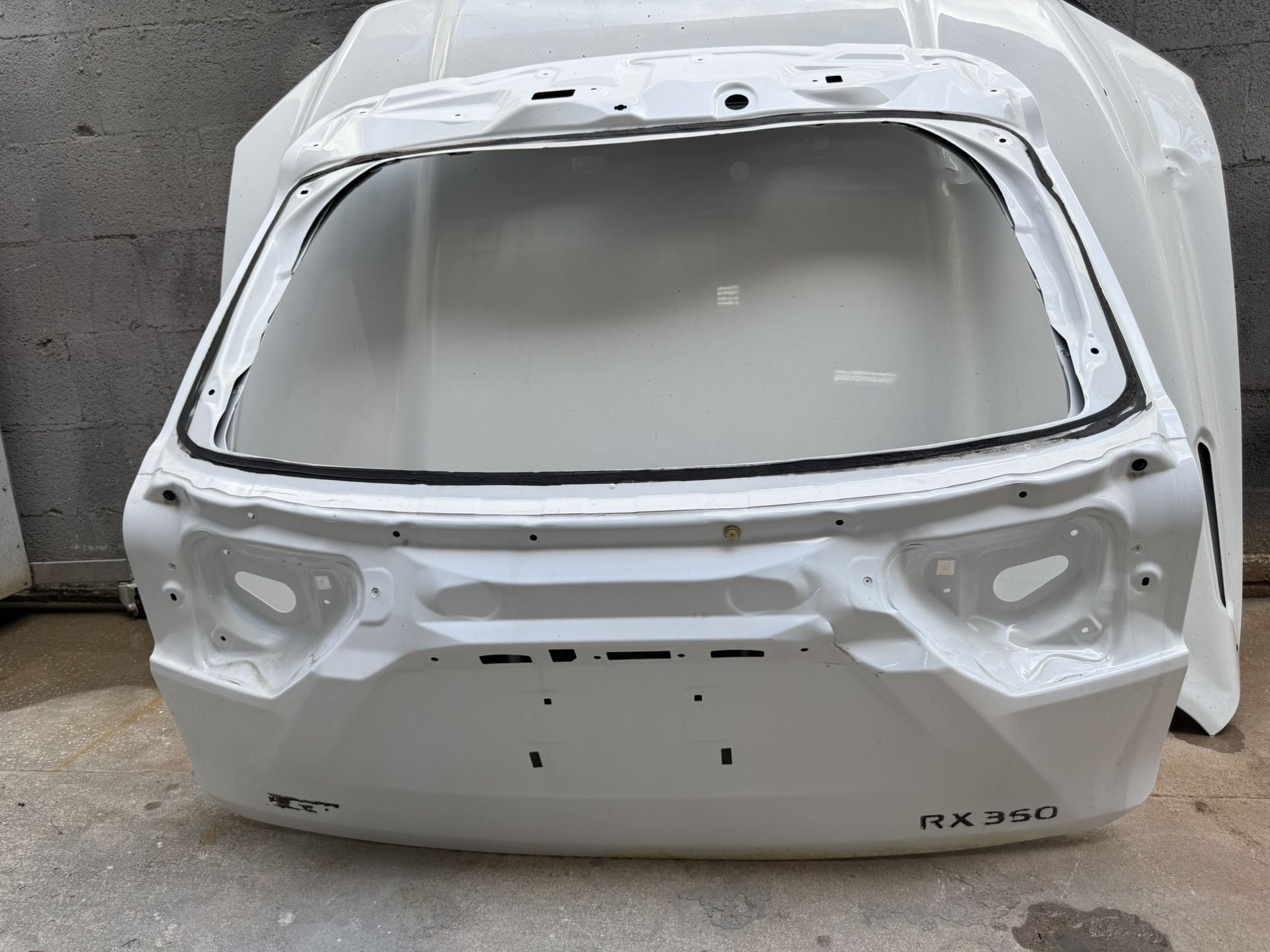 2016-2022 LEXUS RX350 RX450 Lift Gate SHELL