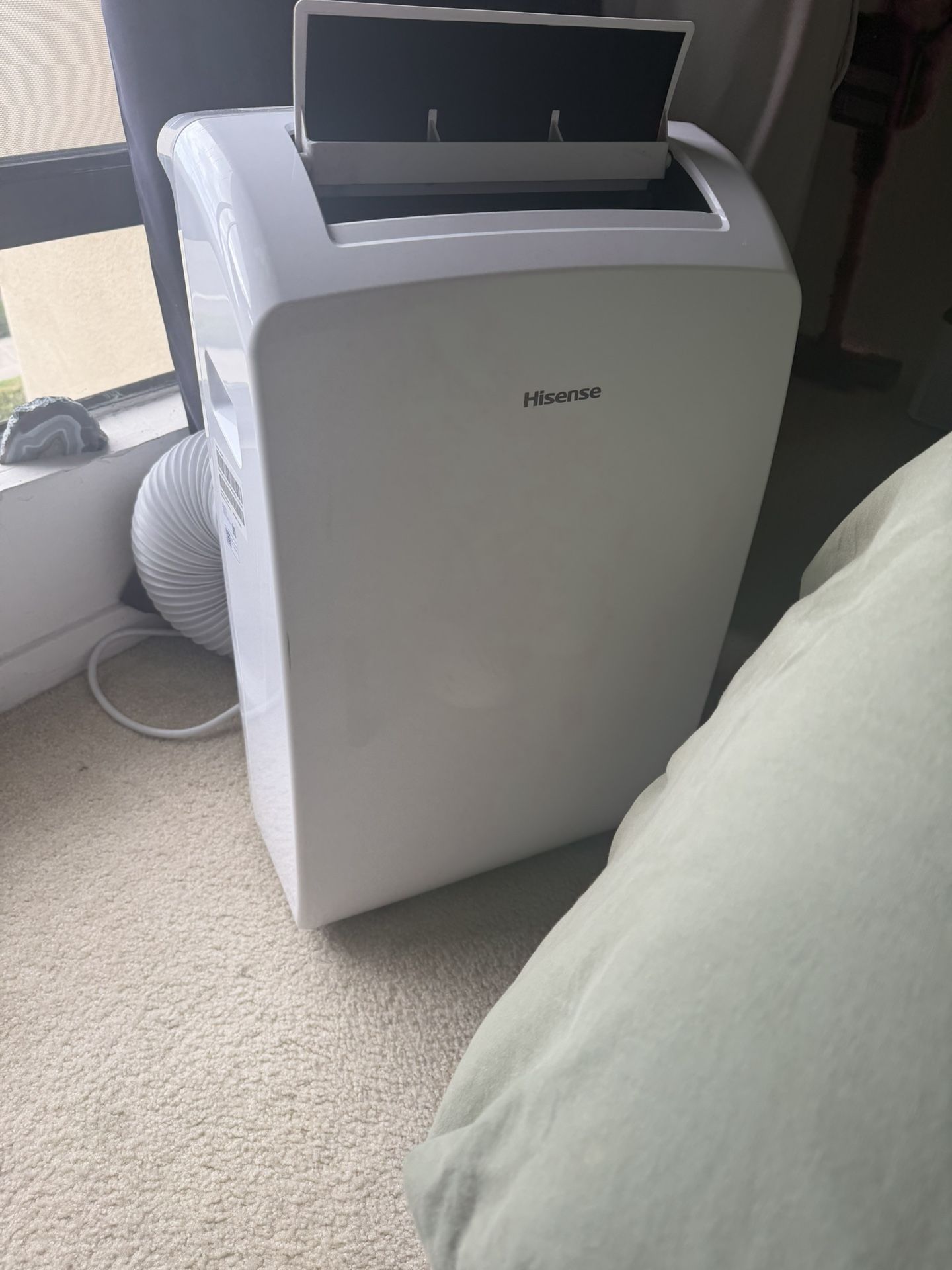 Ac Unit Brand New Not Free