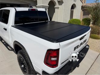 NEW Calffree Hard Tri- Fold Tonneau Cover – Ram 1500 5’7” Bed