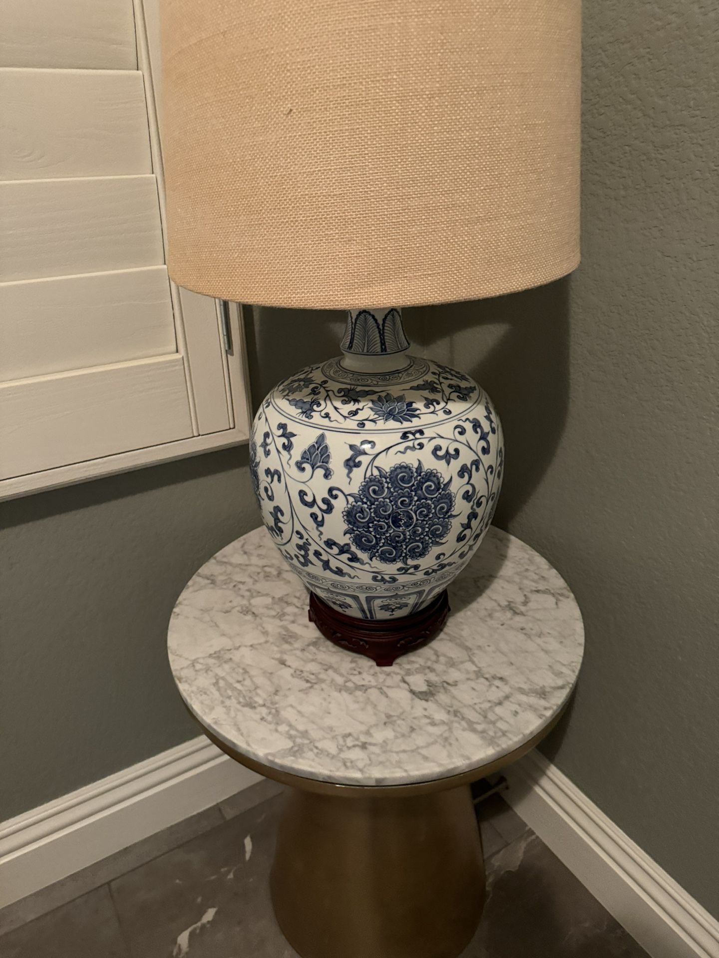 Vintage Huge Blue and white Porcelain Lamp