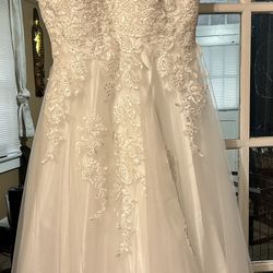 White Prom/Debutante/Wedding dress