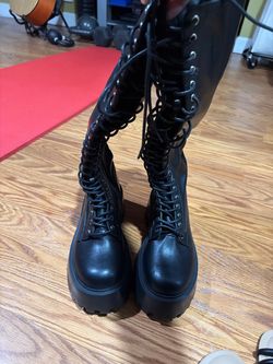 Steve Madden Boots