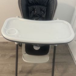High Chair - Chicco 
