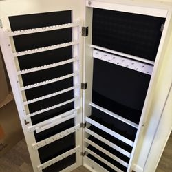 Wall Mount Jewelry Box With Mirror And Display Lighting 