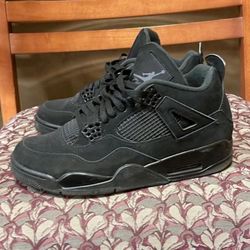 Jordan 4s Black Cats size 11 