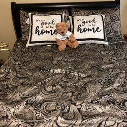 JUST REDUCED! Beautiful Full Size Sleigh Bed