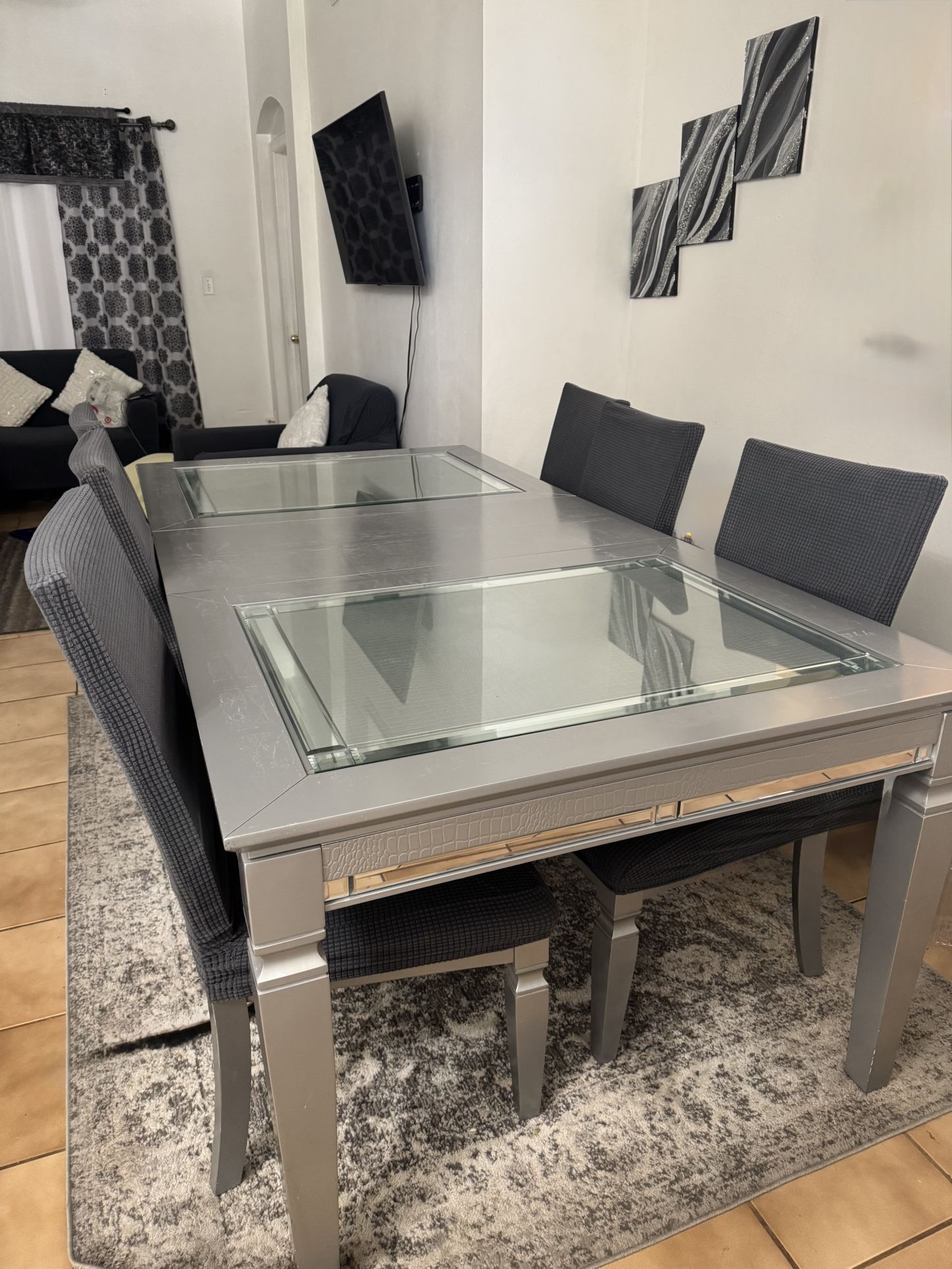 6 Set Dining Table With Chairs & China Cabinet