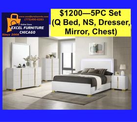 🌺 FREE DELIVERY 🌺Brand New 5PC Queen Size Bedroom Set ( Queen Bed, NS, Dresser, Mirror, Chest)
