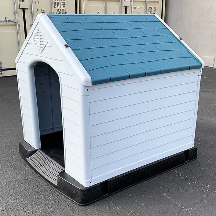 (NEW) $150 Plastic Dog House X-Large Size Pet Indoor Outdoor All Weather Shelter Cage Kennel 42x42x45”