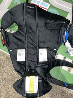Baby bjorn carrier