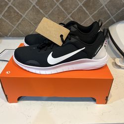 Nike Flex Experience Brand New size 11