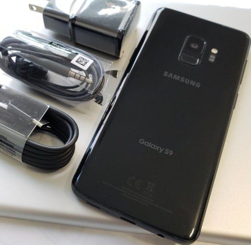 Samsung.. Galaxy.  S9  , Únlocked  for all Company Carrier ,  Excellent Condition