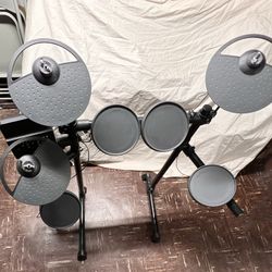 Yamaha DTX430K Drums