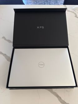 Dell XPS 9520 - Great Condition