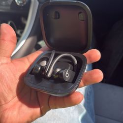 Beats By Dre Bluetooth Head Set 