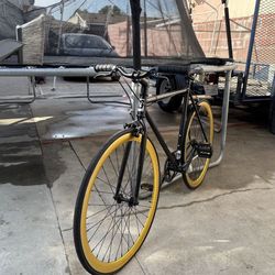 Black and Gold Fixie bike