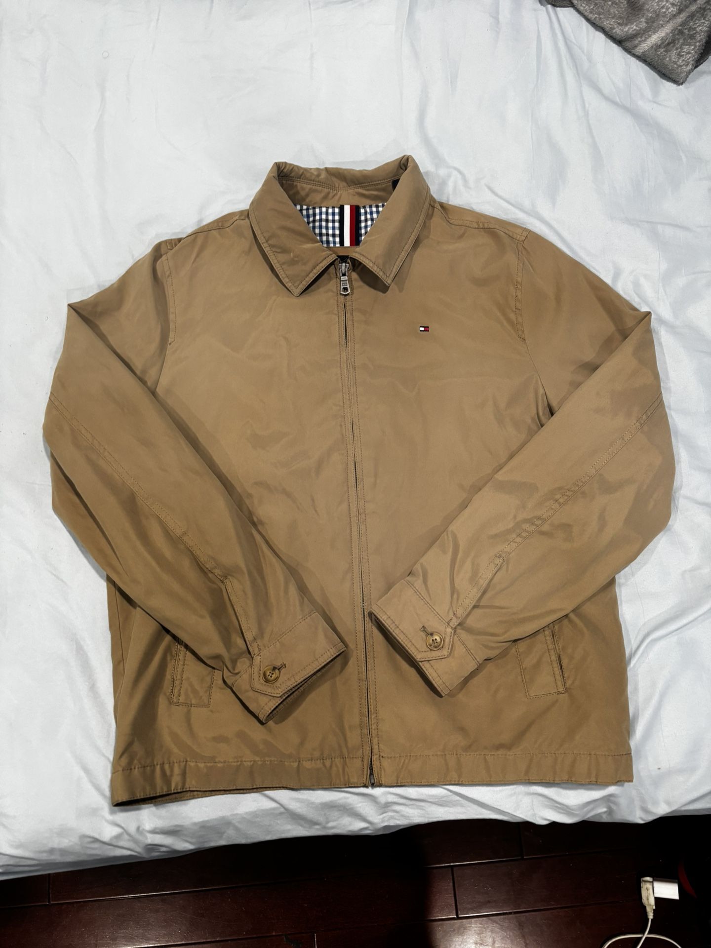 Tommy Hilfiger Tan Harrington Jacket – Men’s Size (M), Barely Used