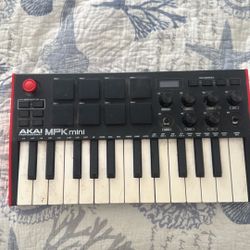 Akai - MPK Mini 