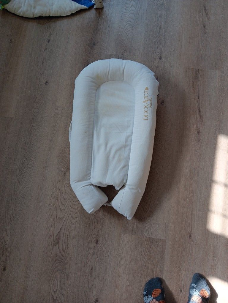 Baby Nest Sleep