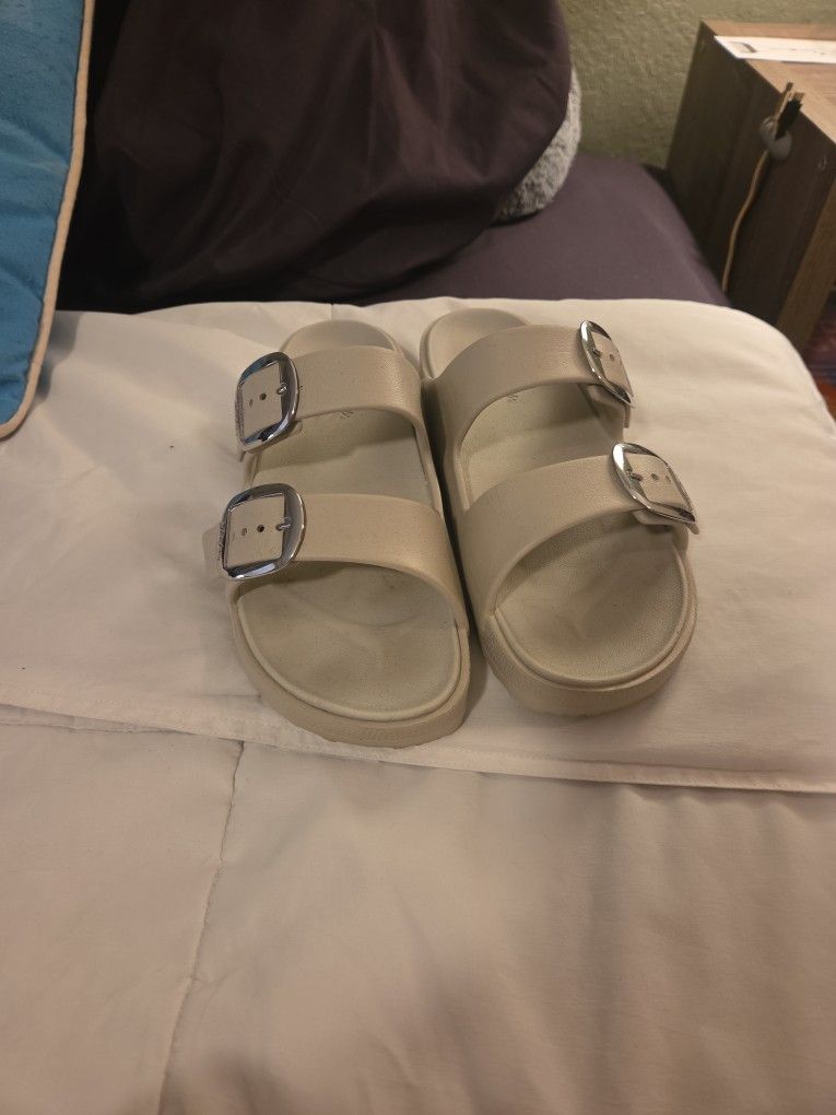 Skechers Sandals