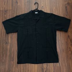 Men’s Lada Button Up Size L