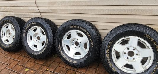 Tires and Rims LT265/70R17