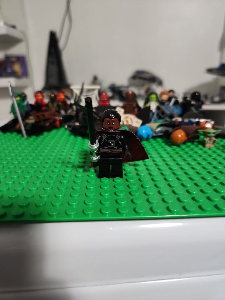 LEGO Star Wars Minifigure Moff Gideon With Darksaber - Set 75315