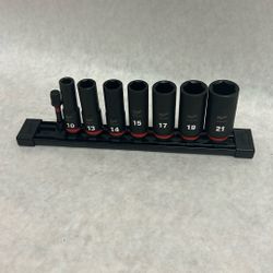 Milwaukee eight piece impact socket set