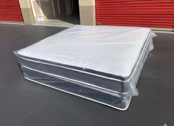 NEW Mattress Queen Size Pillowtop With Box Spring // Offer  🚚