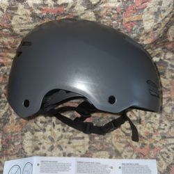 Helmet; Bell Vert 2.0 Adult Bike And Skate Helmet Never Used